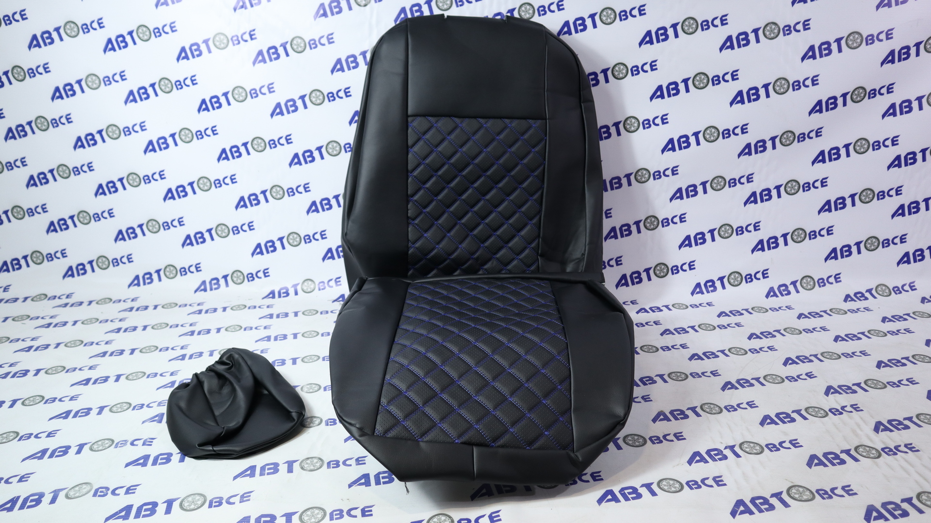 Чехлы сидений ВАЗ-2190 (c 2018г) спл. РОМБ Экокожа черный-синяя нить
